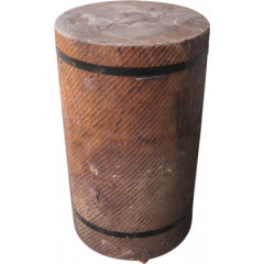 Разрубочная колода дуб РКДРЕВ H100 cм. D55-65 см. на деревянных брусьях